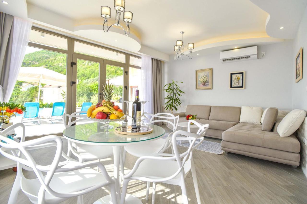 Verbalj Apartment With Swimming Pool コトル エクステリア 写真