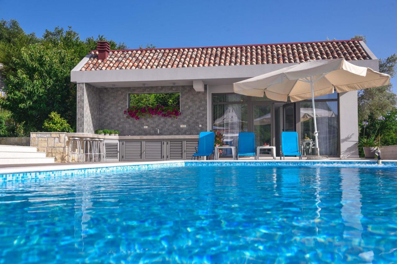 Verbalj Apartment With Swimming Pool コトル エクステリア 写真