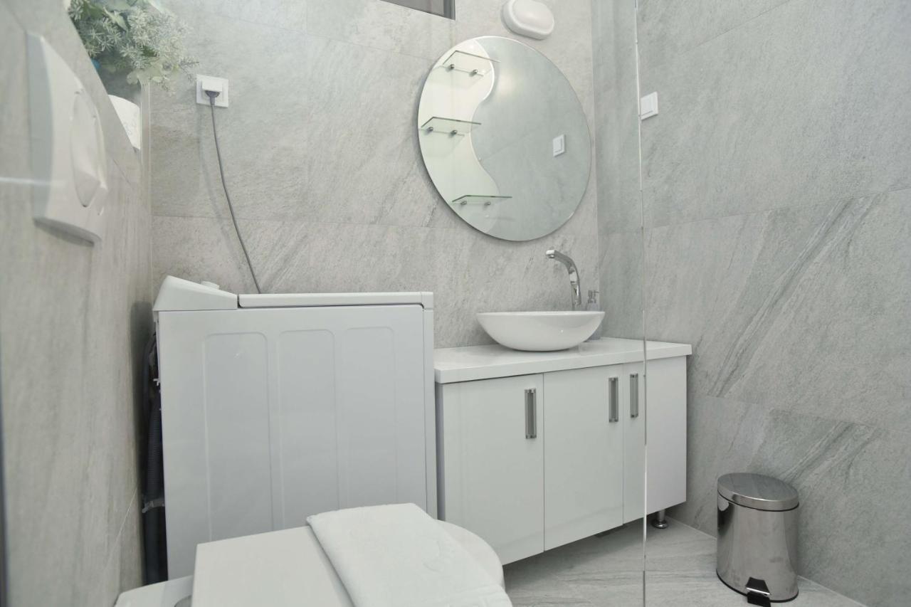 Verbalj Apartment With Swimming Pool コトル エクステリア 写真